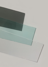 Load image into Gallery viewer, 1961-62 Corvette Hardtop Side Window (each)